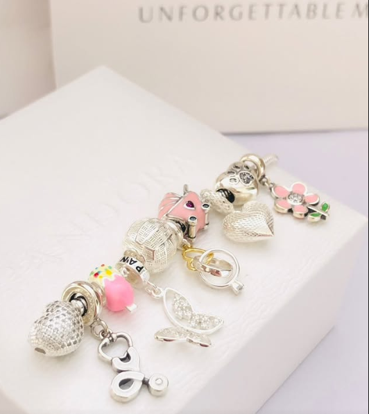 Charms 4